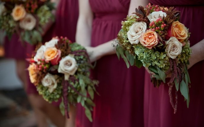 Colors for Weddings in October
